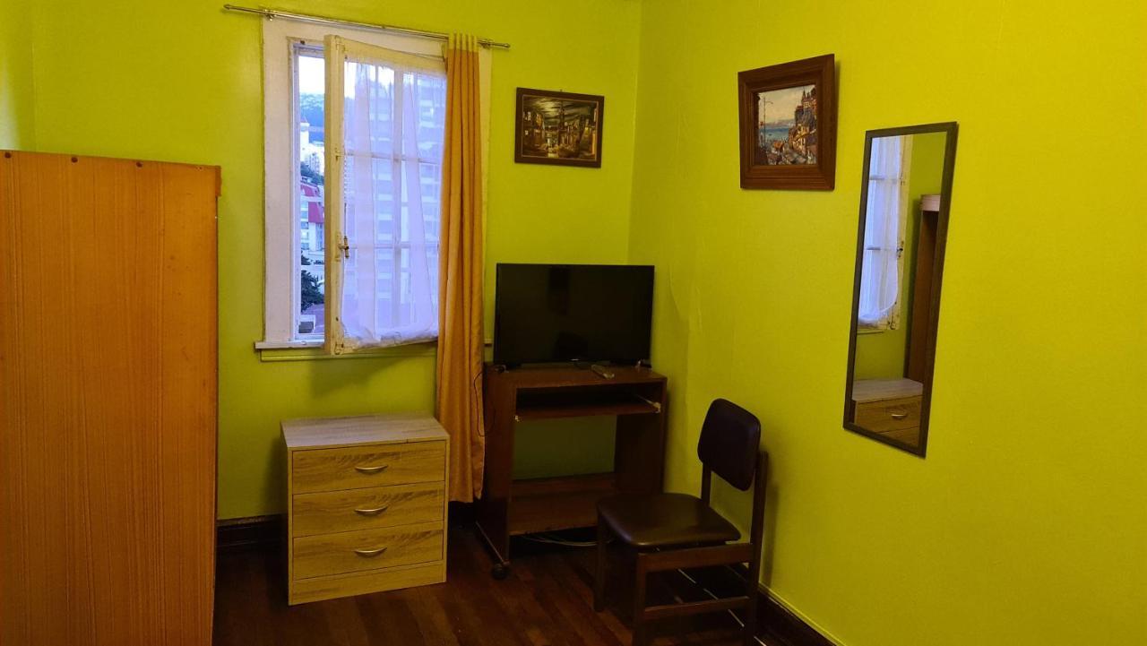 B&B Patrimonial Little Castle Vina del Mar Bagian luar foto