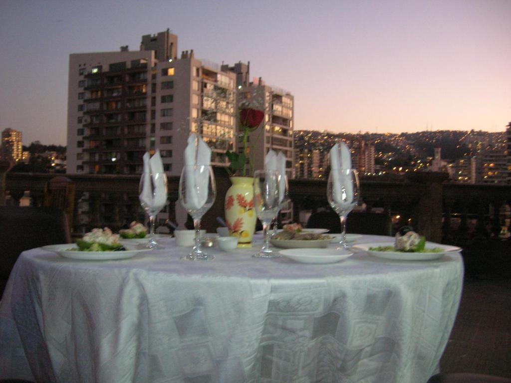 B&B Patrimonial Little Castle Vina del Mar Bagian luar foto
